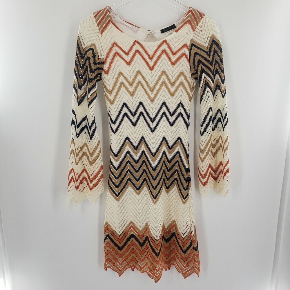 KLD Signature Zig Zag Lace Patten Open Back Dress Size Small